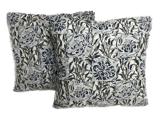 F03  04 Fortuny Cimarosa & Orfeo, white blue & silver. Pair 20x20 